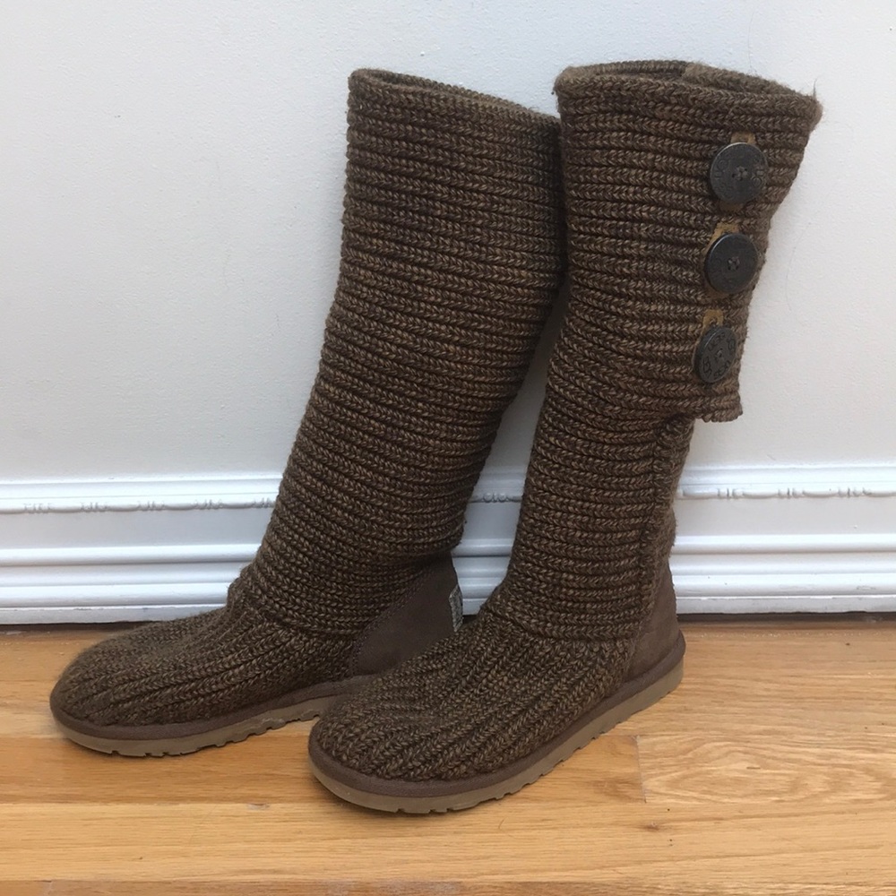 UGG Classic Cardi Boot
